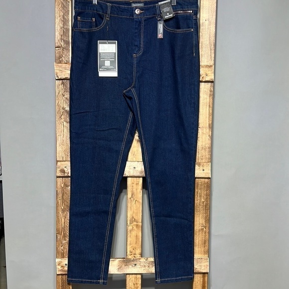 Croghoppers Denim - Craghoppers Ellery stretch skinny jean. Size XL/12. NWT.